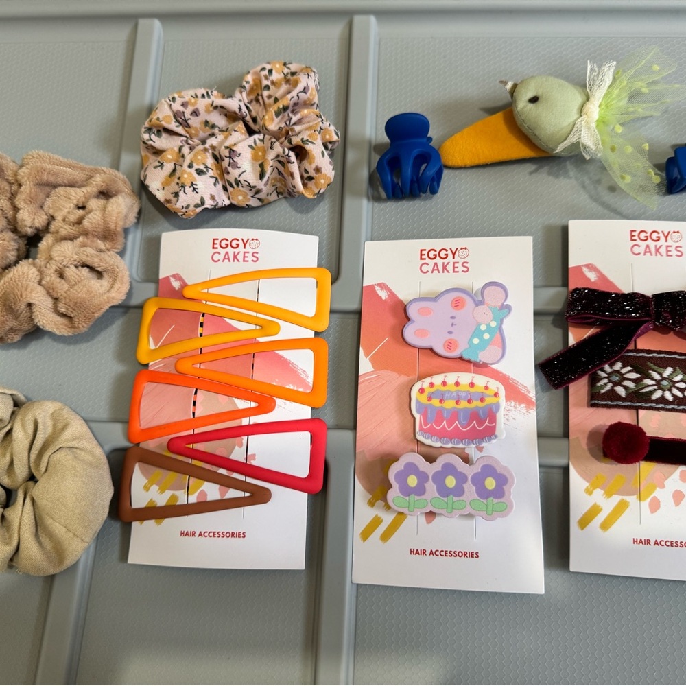 New EggyCakes Hair Accessories Set huge bundle NWT